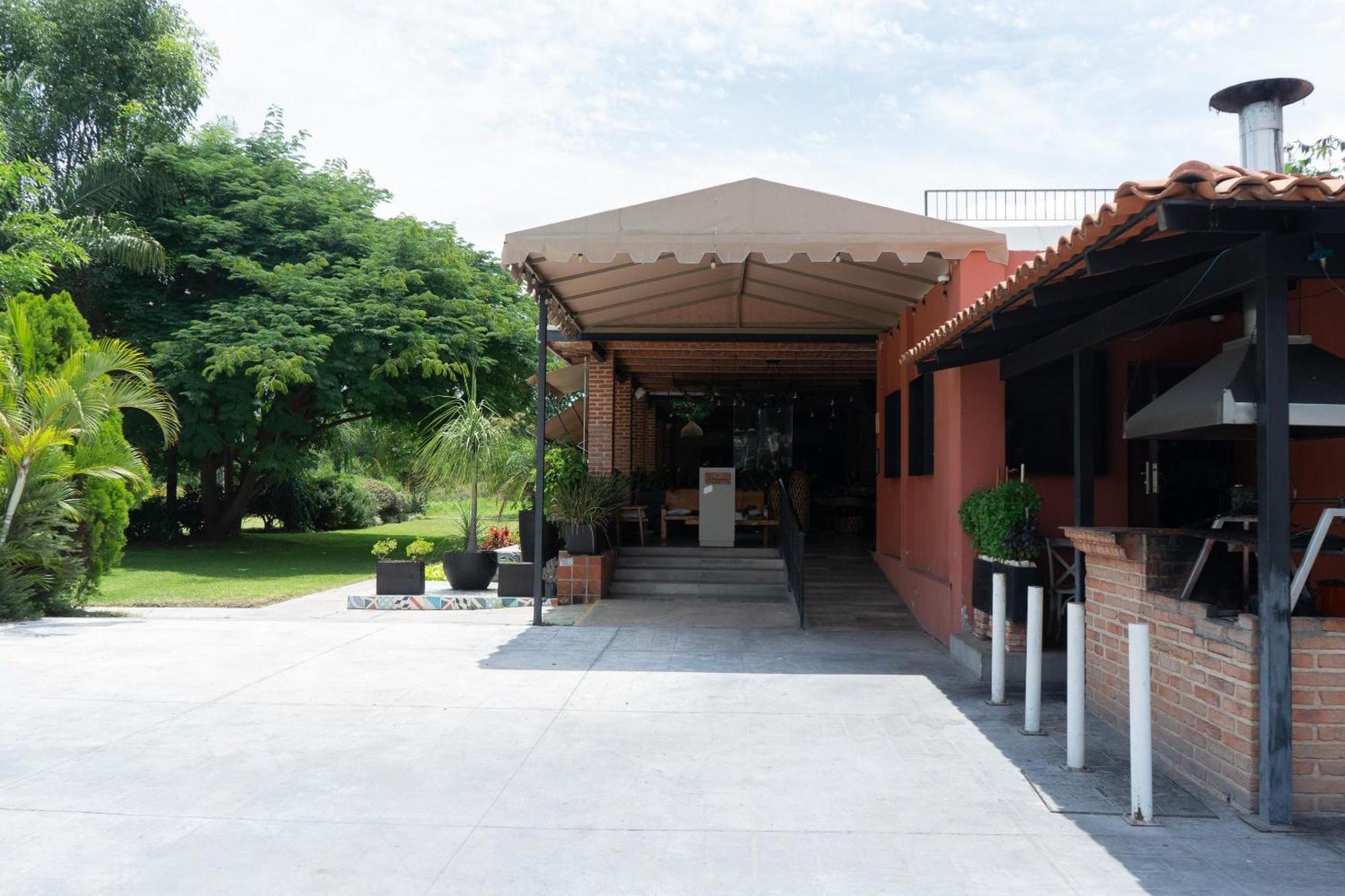 Capital O La Joya Del Lago Ajijic Bagian luar foto